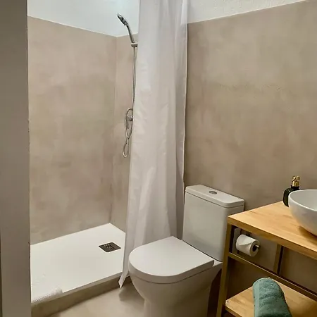 Villa Els Racons Del Castle Hosting Up To 18 People *