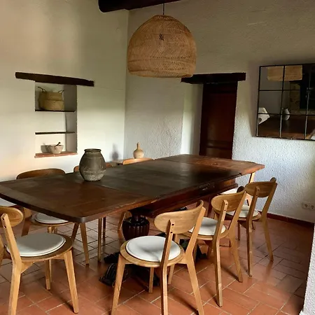 Villa Els Racons Del Castle Hosting Up To 18 People
