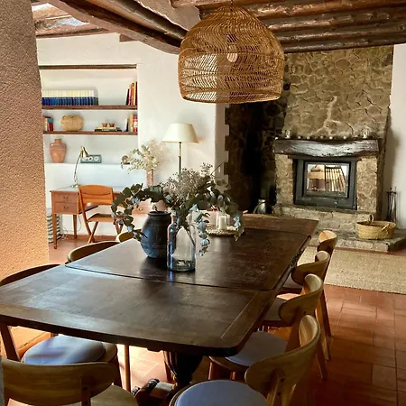 Els Racons Del Castle Hosting Up To 18 People Villa Capmany