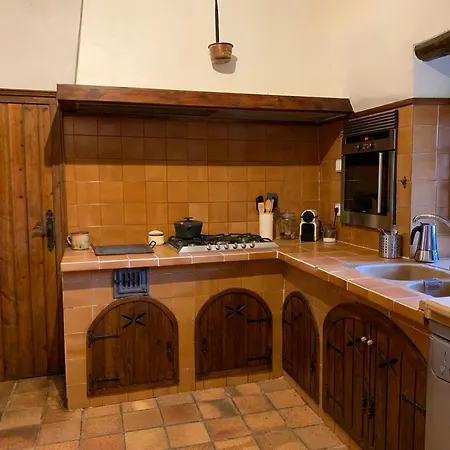 Els Racons Del Castle Hosting Up To 18 People *