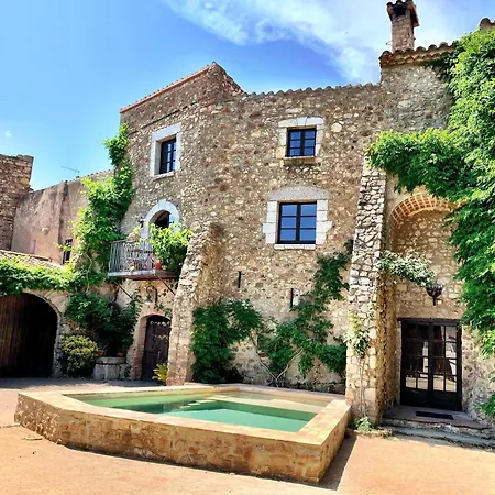 Els Racons Del Castle Hosting Up To 18 People * Capmany